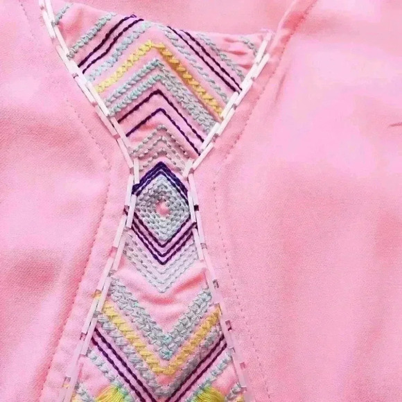 Lulumari Coral beaded semi fitted tank top size small - Picture 7 of 12